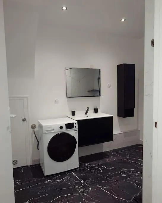 Cosy Appartement Proche Paris Villeparisis 0*,  France
